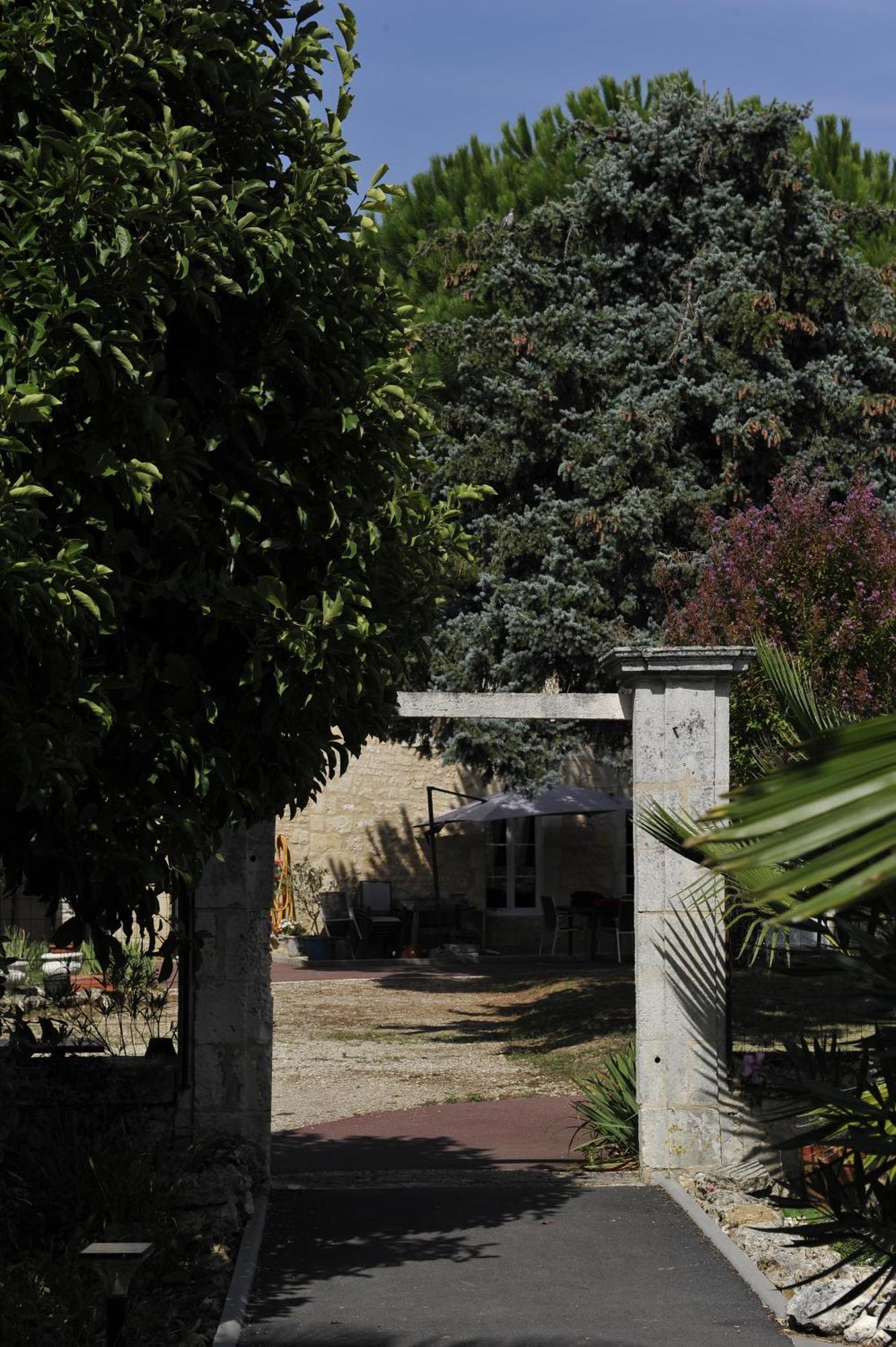 Gites Jardin-Darcy Bois Exteriér fotografie